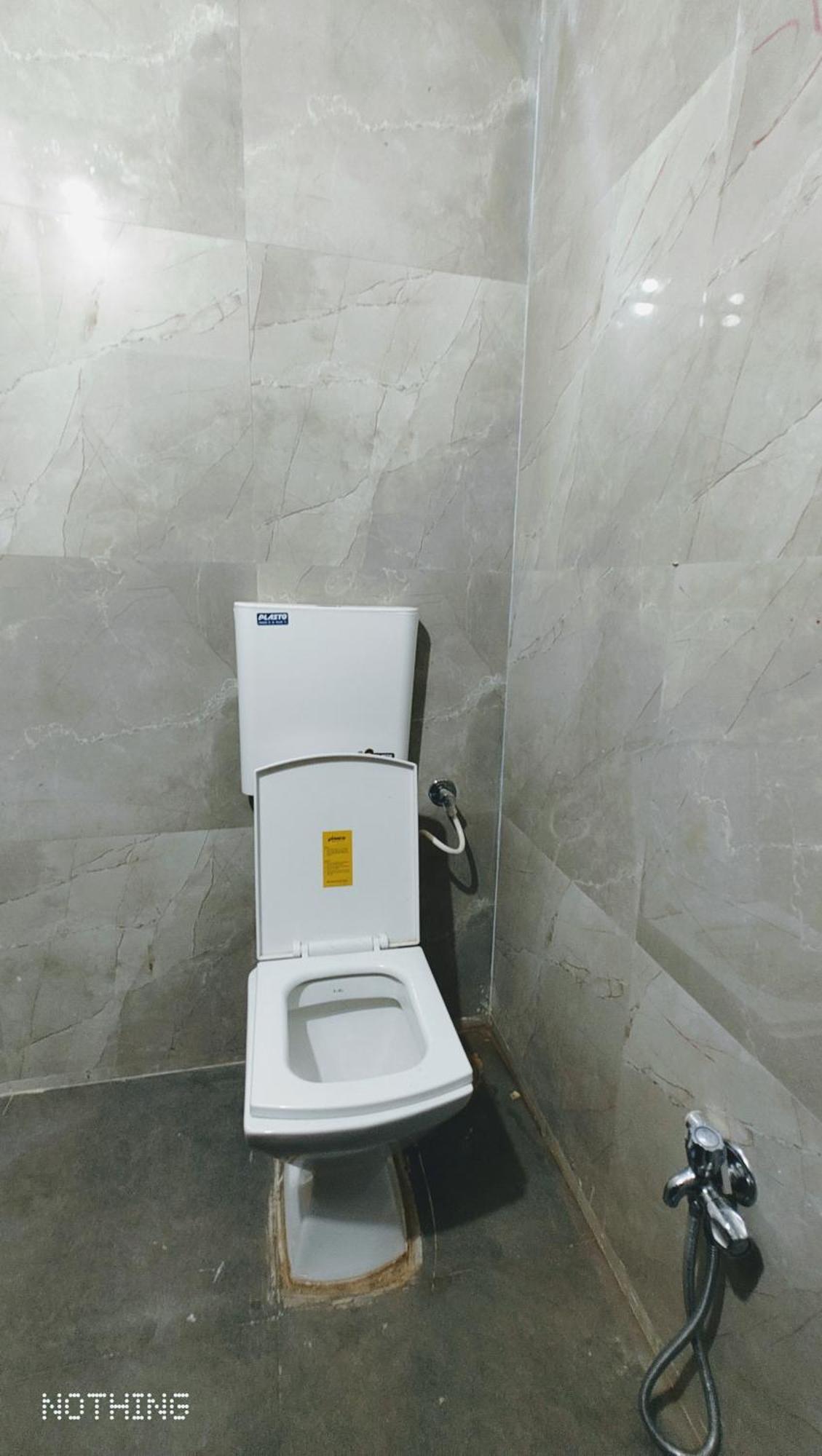 Aadishkti Bhakt Nivas Hotel Tuljapur Екстериор снимка