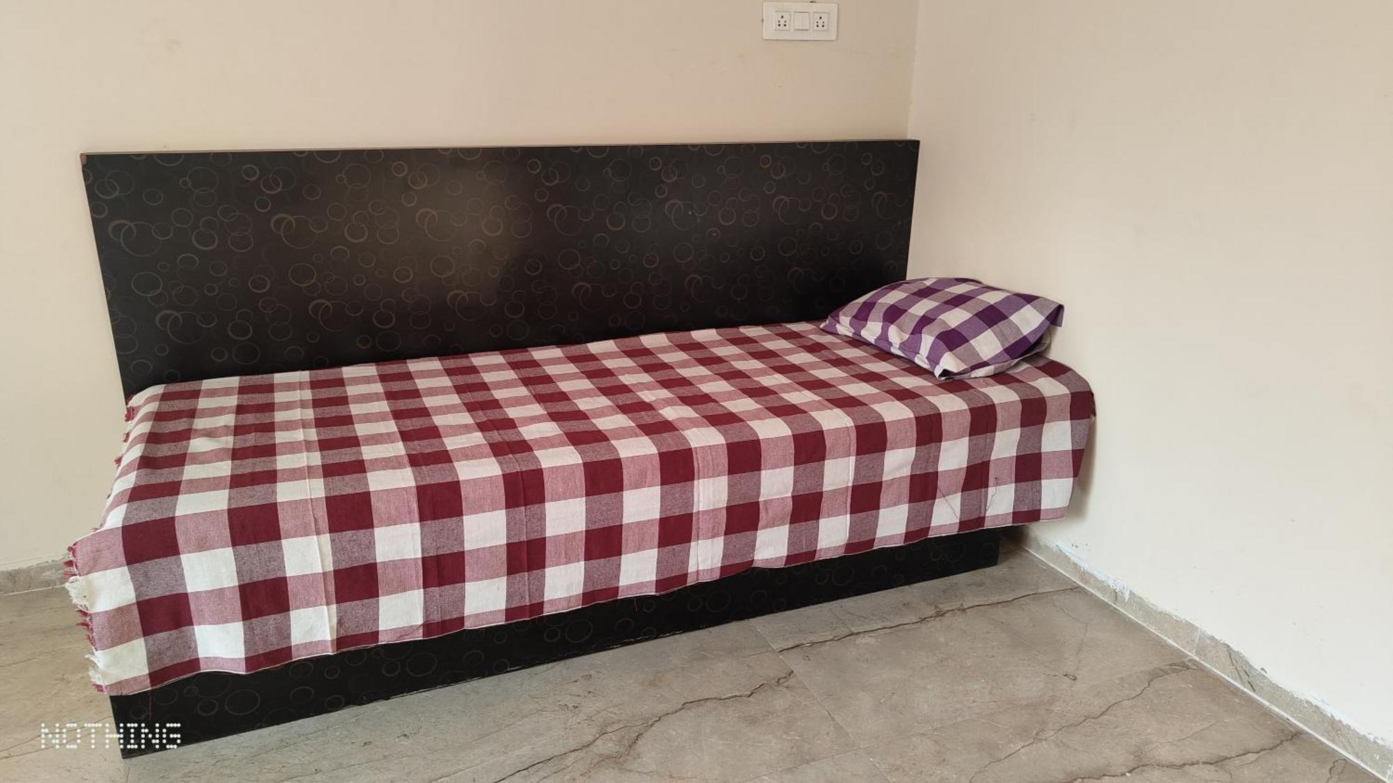 Aadishkti Bhakt Nivas Hotel Tuljapur Стая снимка